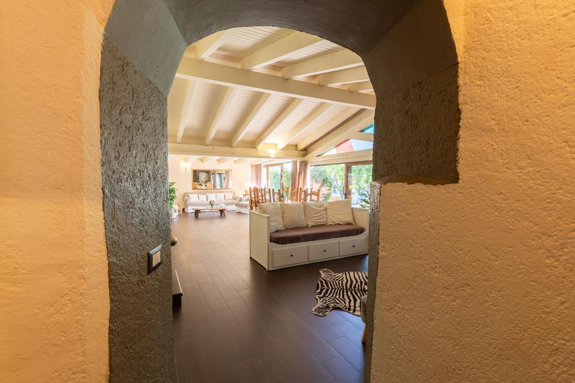 Villa Niloan Olbia Esterno foto