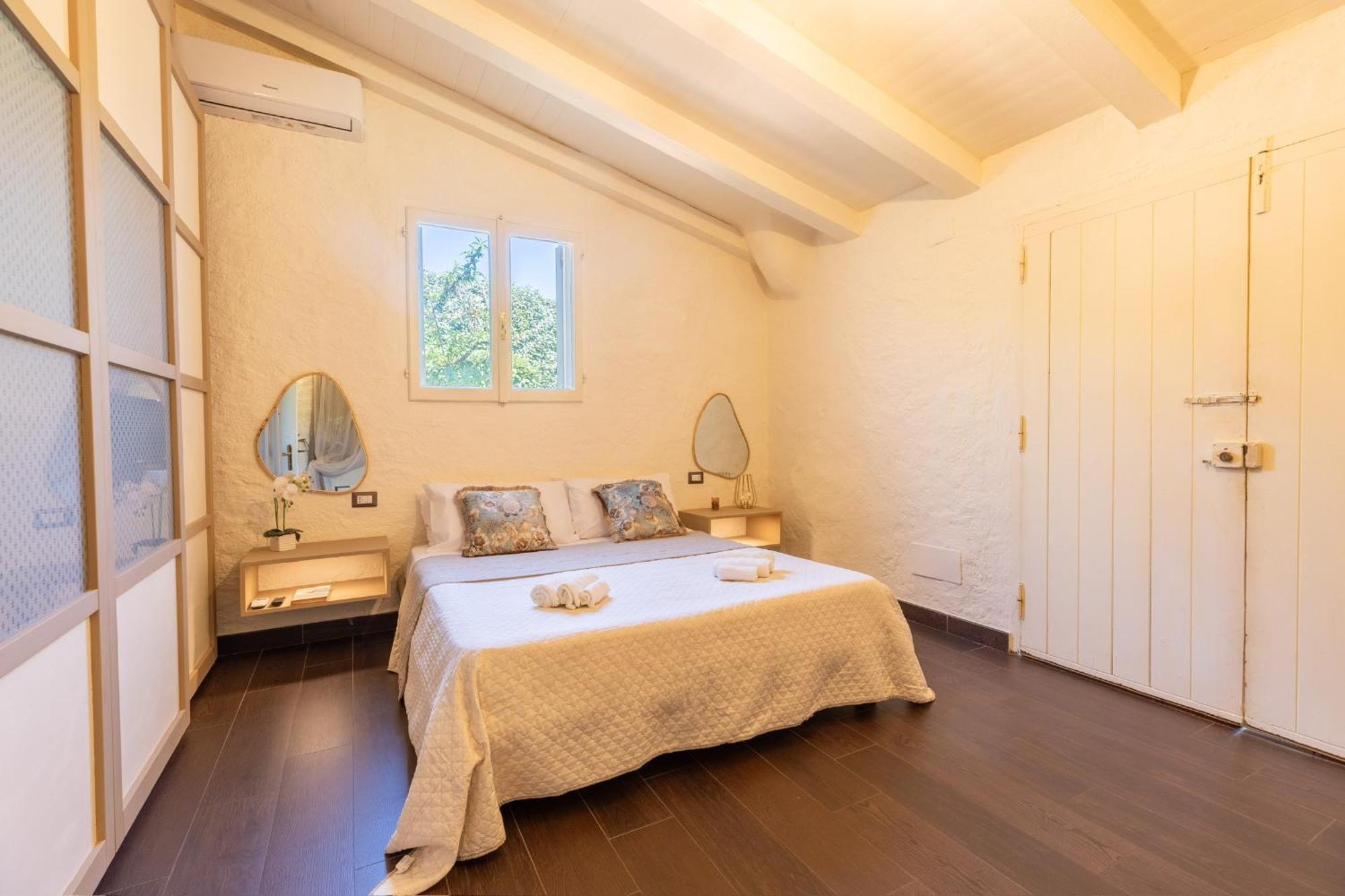 Villa Niloan Olbia Esterno foto