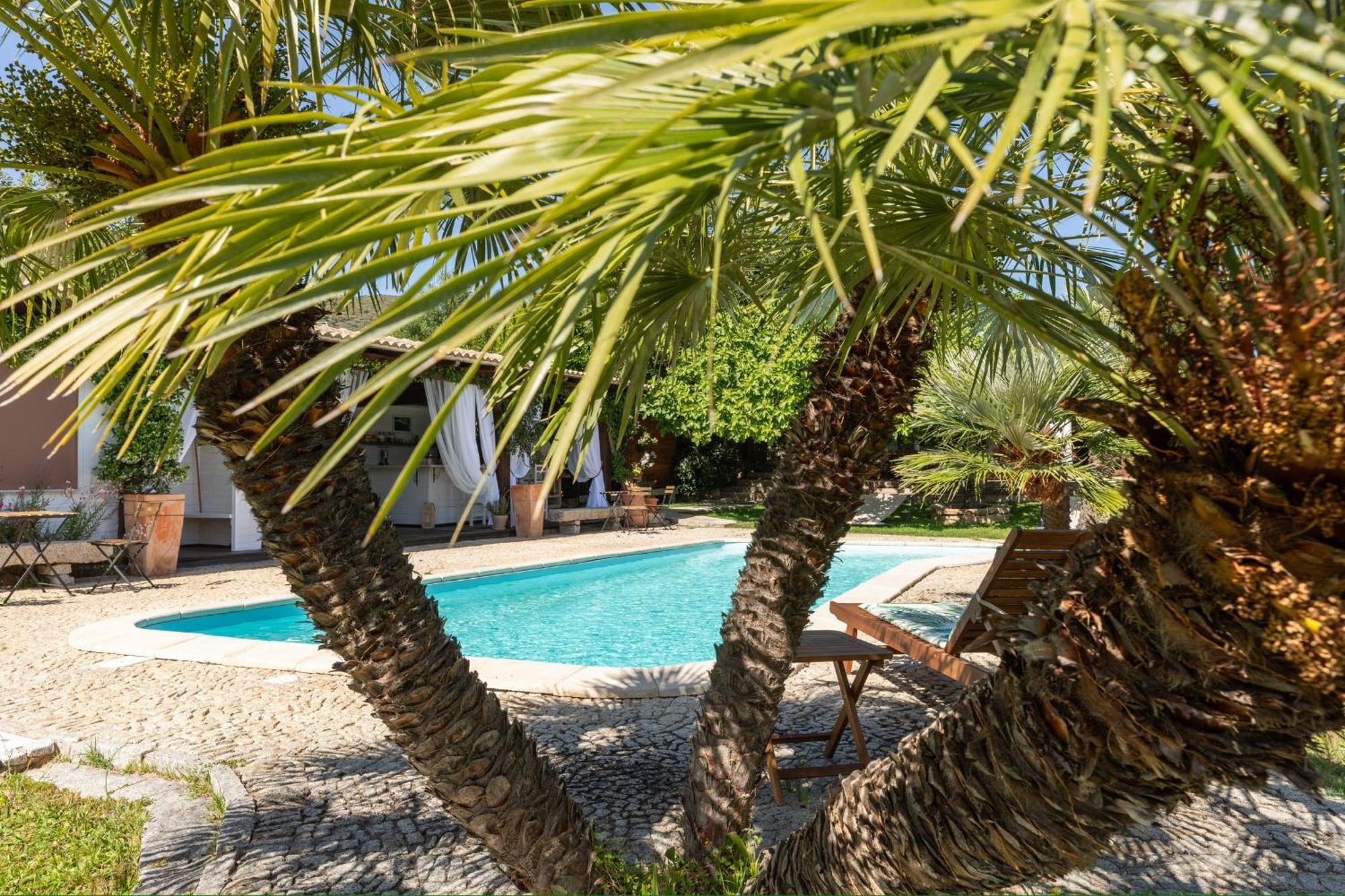 Villa Niloan Olbia Esterno foto